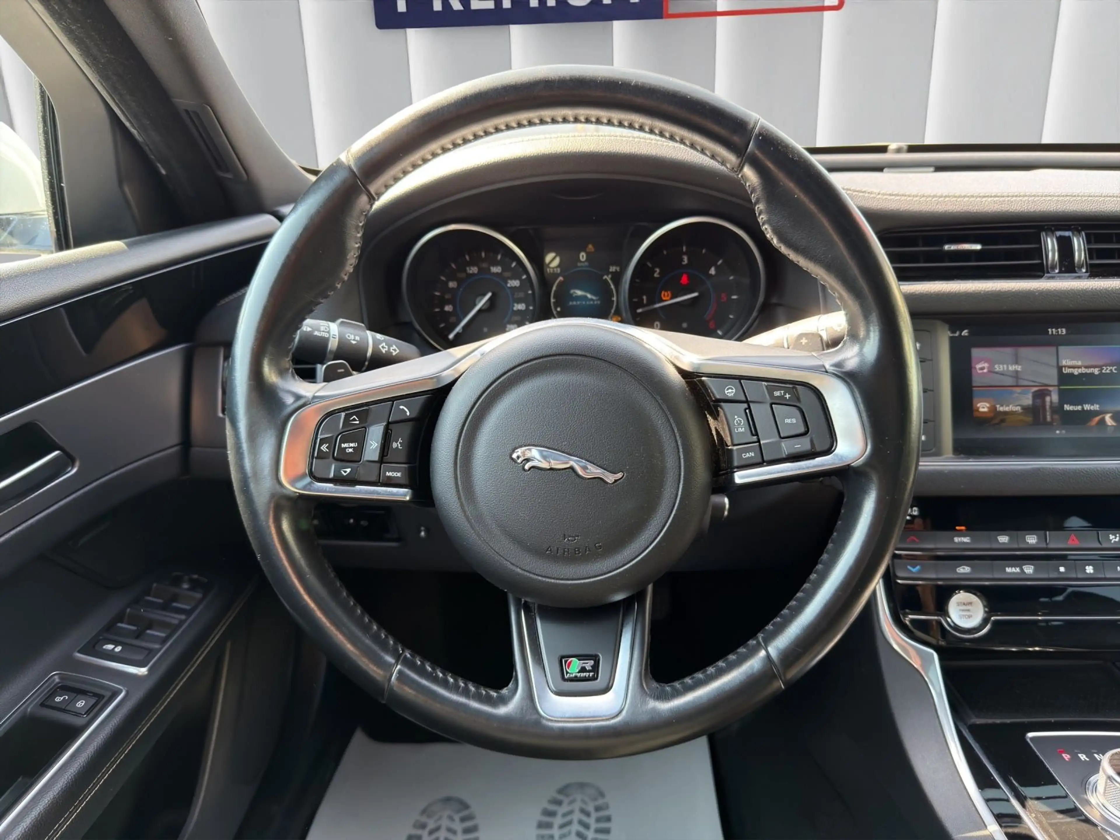 Jaguar XF Lim. R-Sport *Finanzierung*Garantie* — photo 12
