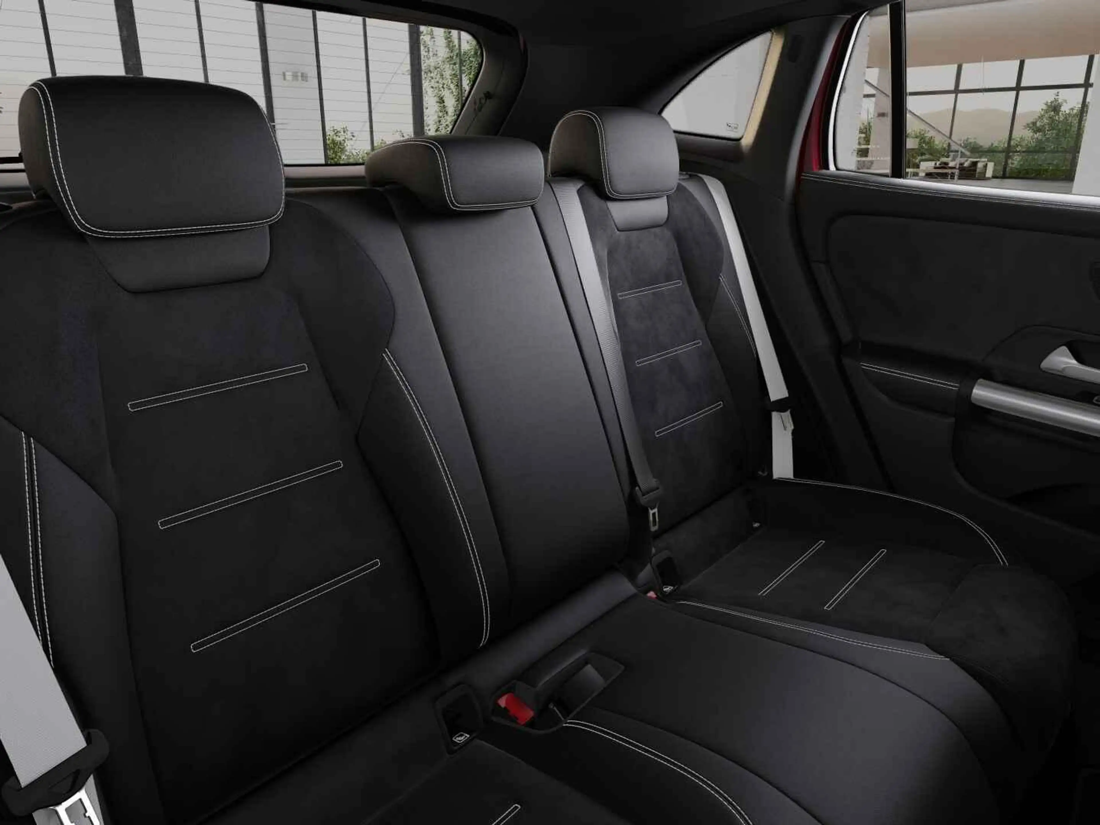 Mercedes-Benz GLA 250 e 140 Years Edition — photo 6
