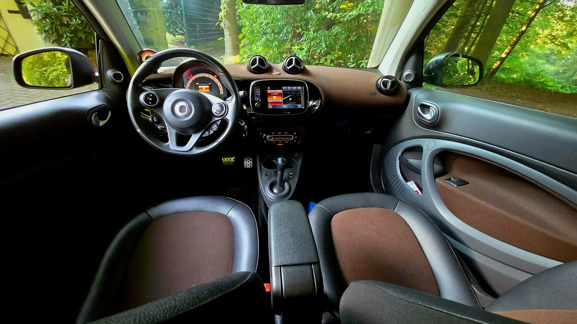 smart forTwo smart fortwo cabrio electro winterpaket Schwarz - 2