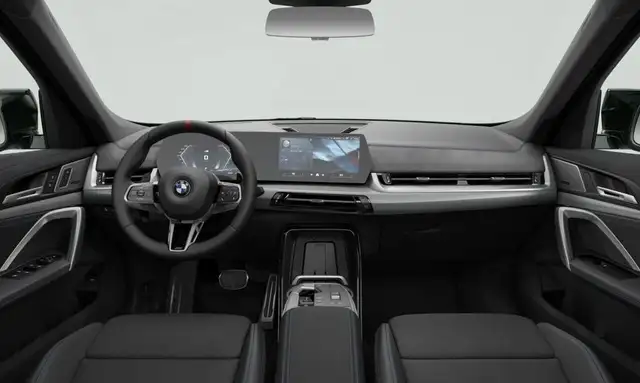 BMW X1 view 3