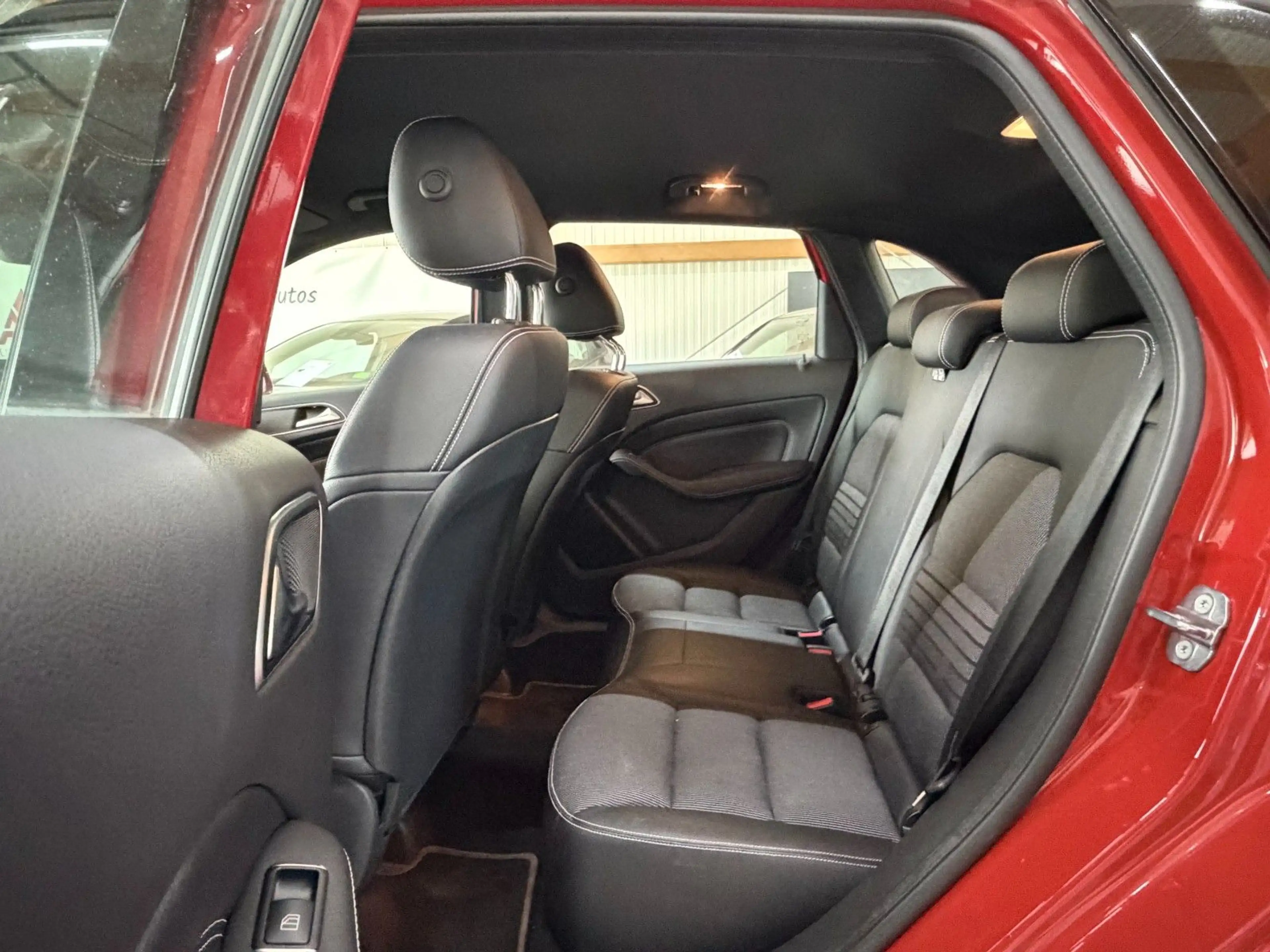 Mercedes-Benz B 220 d 4Matic UrbanStyle/AHK/STANDHZG/KAMERA — photo 11