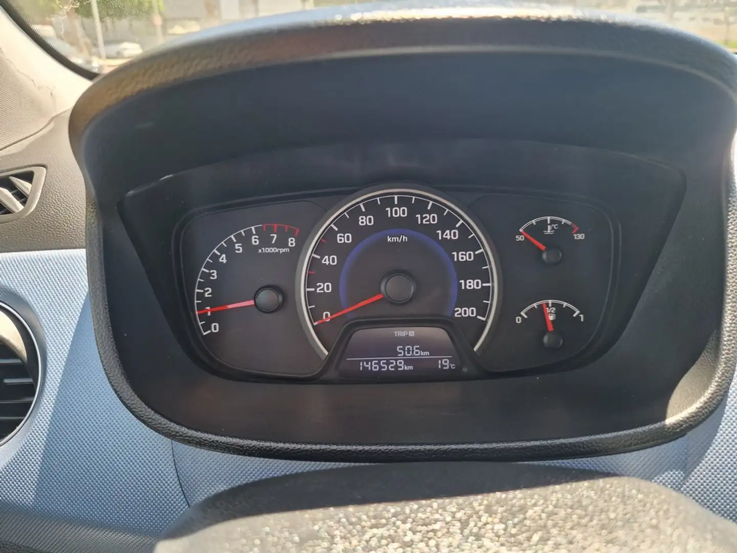 Hyundai i10 1.0 BD Tecno Blue Gris - 2