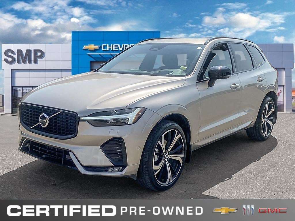 2025 Volvo XC60 Ultra Dark Theme | AWD | Leather | Sunroof | Pwr L