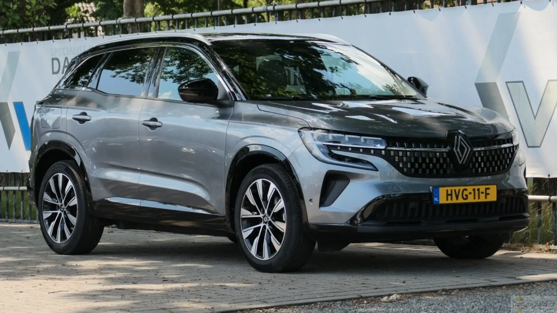 Renault Austral TCe 160 EDC Automaat Intens Grijs - 1