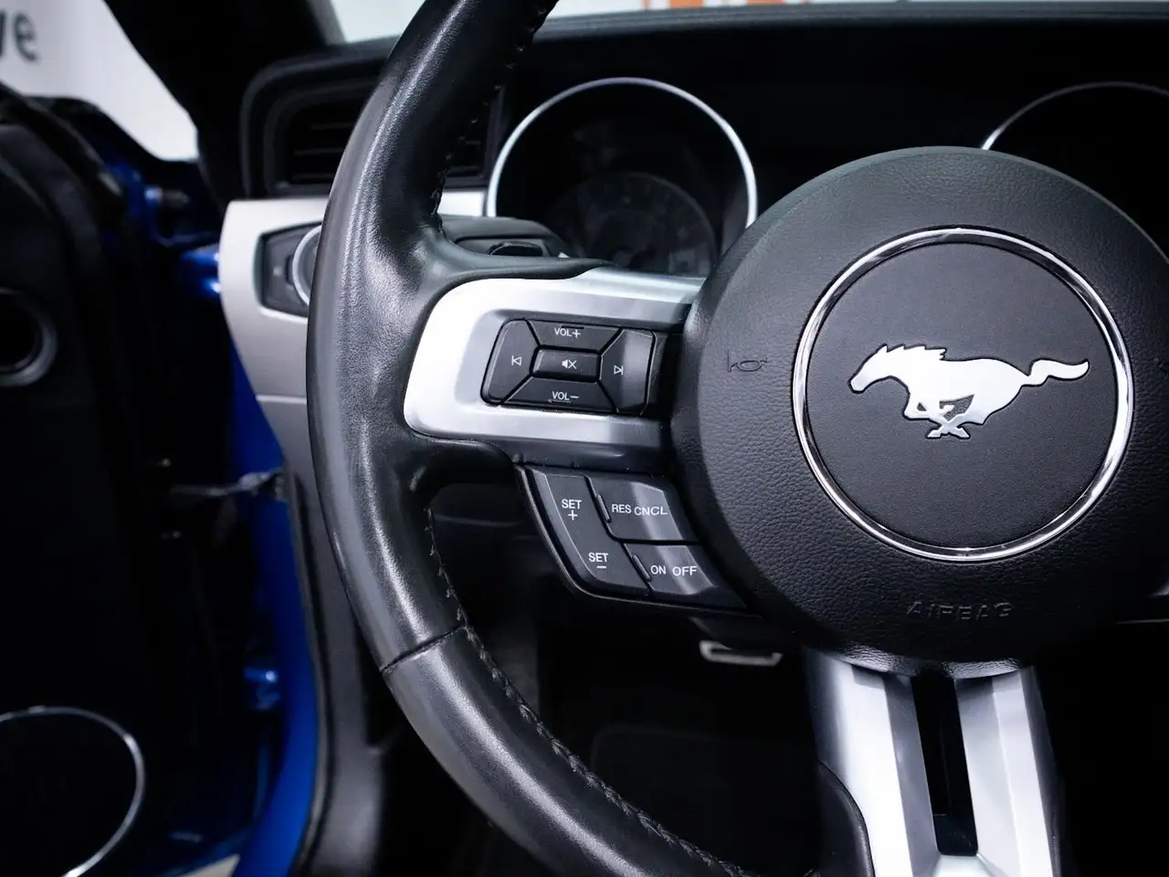 Ford Mustang снимка Ford Mustang