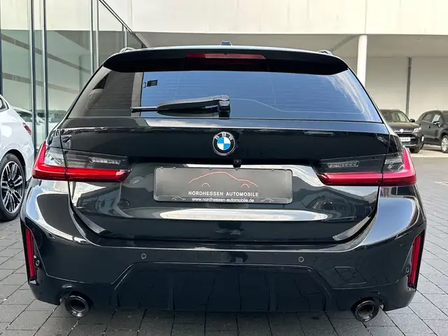 BMW 3 Series view 7