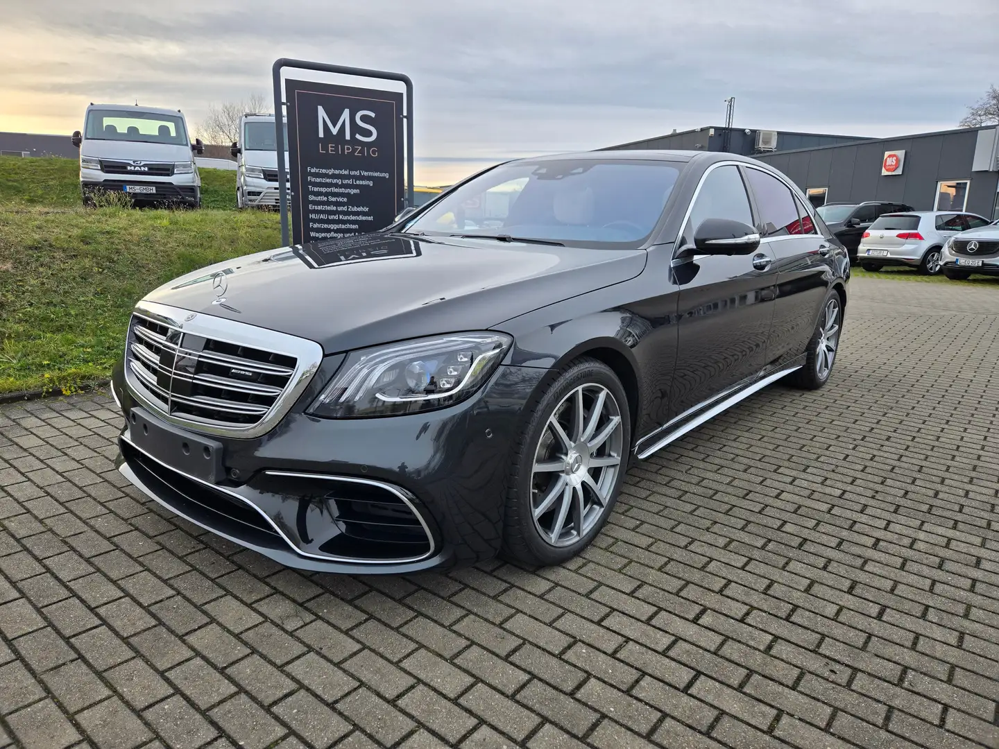 Mercedes-Benz S 63 AMG S63 AMG 4matic Lang Pano / HUD / Exclusive Negru - 1