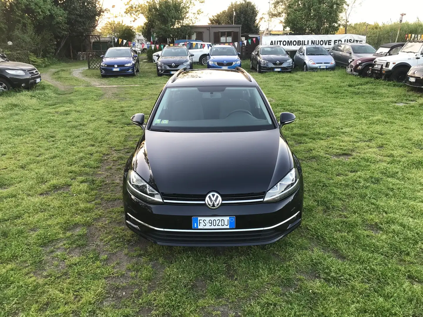 Volkswagen Golf Variant 7.5 1.6 tdi * ADAPTIVE CRUISE CONTROL * Deep Black Nero - 2