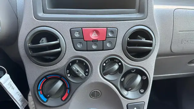 Fiat Panda view 15