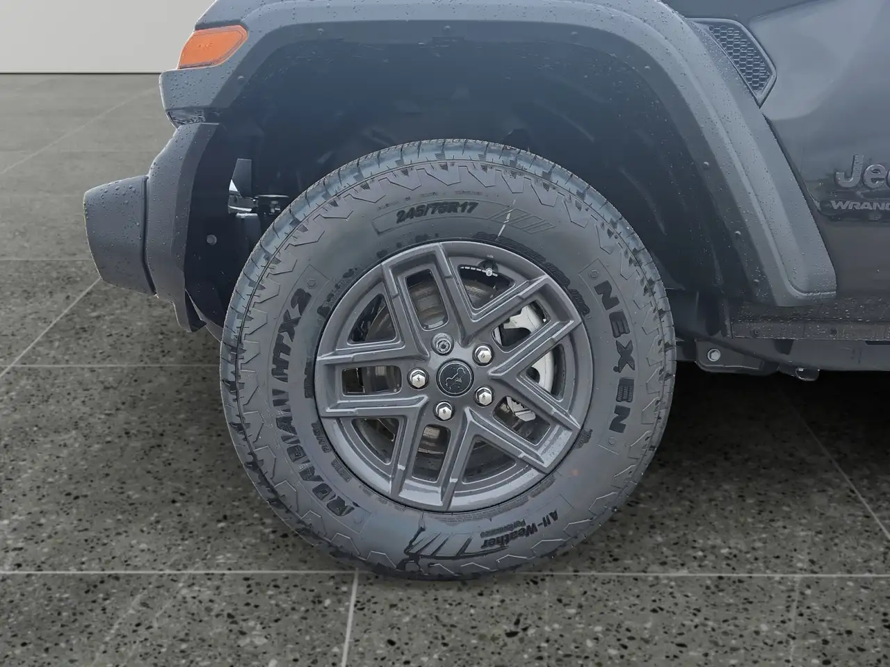Jeep Wrangler снимка Jeep Wrangler