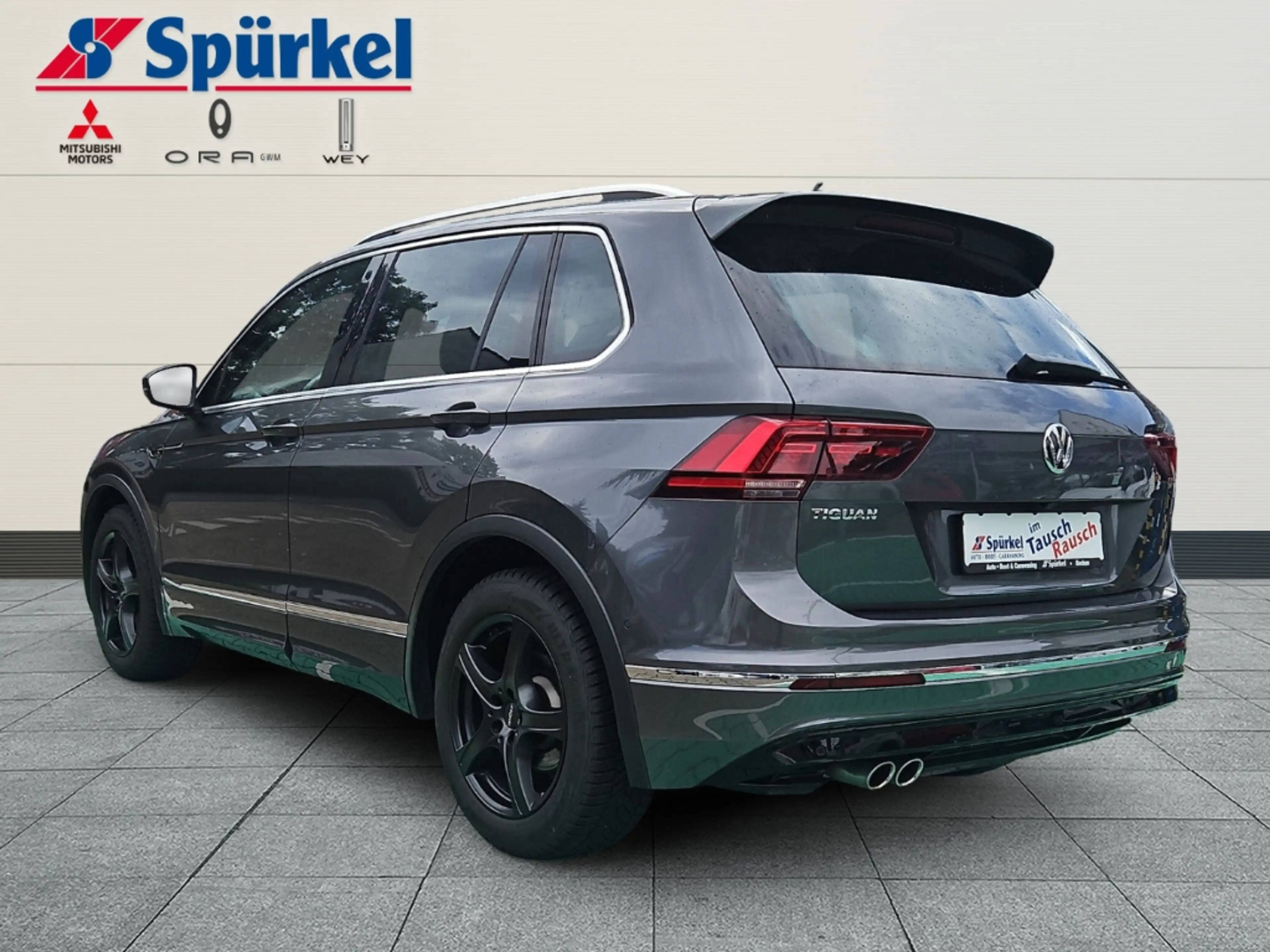 Volkswagen Tiguan Highline, Automatik, Navigation, AHK, Sitzheizung — photo 3