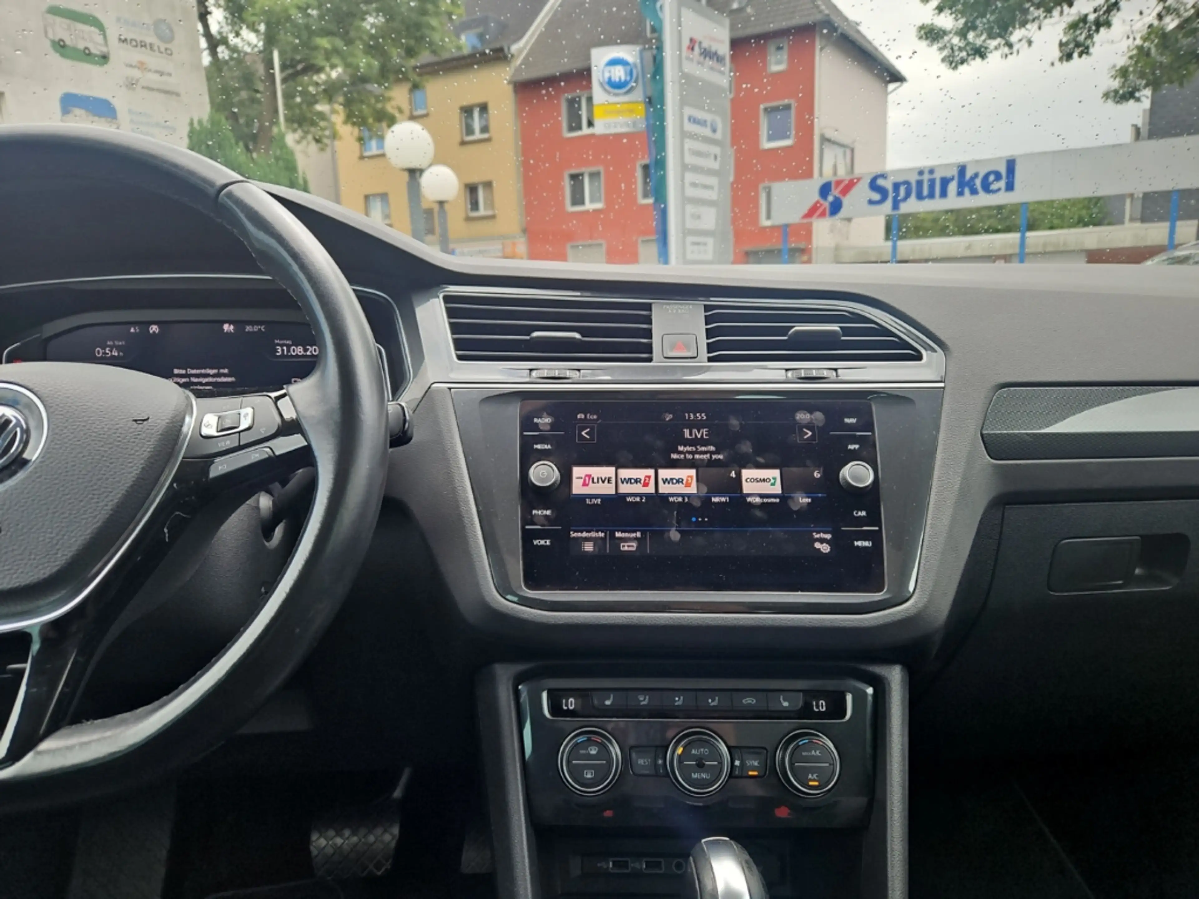 Volkswagen Tiguan Highline, Automatik, Navigation, AHK, Sitzheizung — photo 15