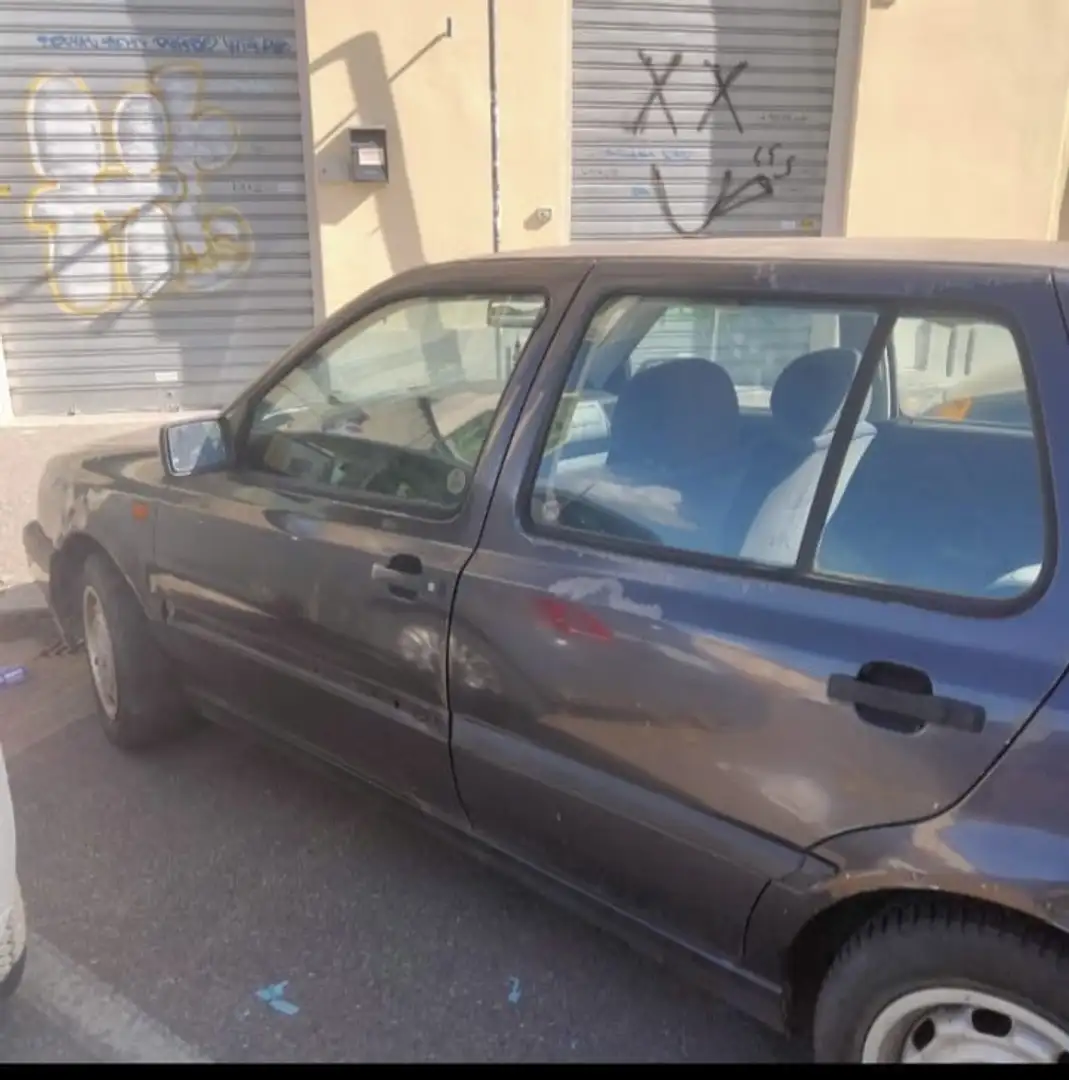 Volkswagen Vento 1.8 GL cat. - 1