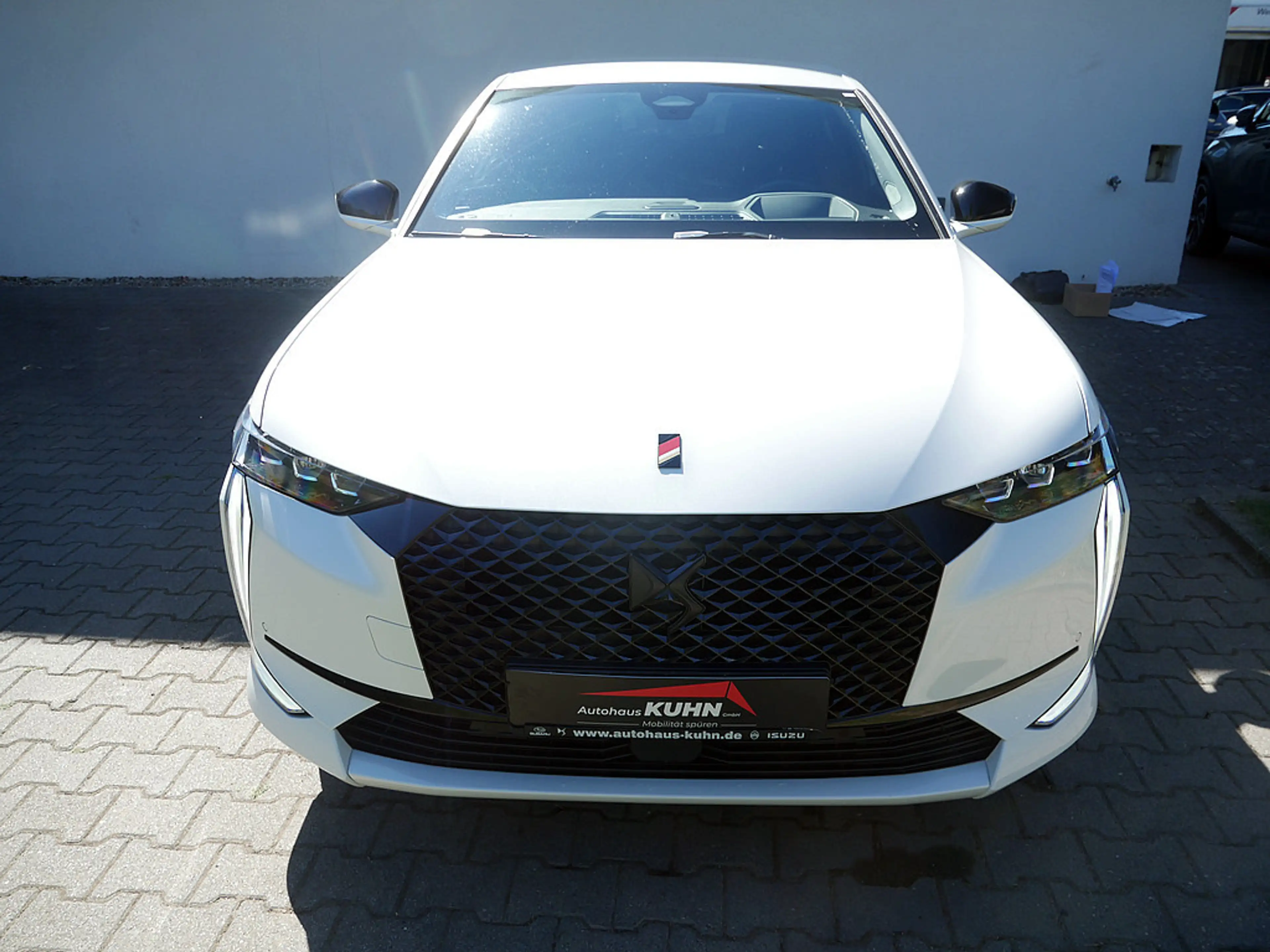 DS Automobiles DS 4 1.5 BlueHDi 130 Performance Line+ LED — photo 6