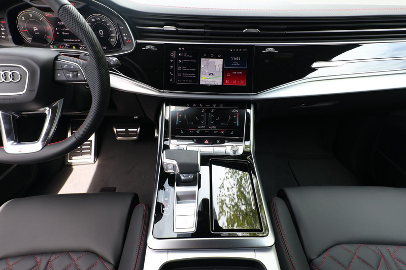Audi Q8 S line 2xS LederAmatur 22Z Laser Pano HUD Klim4... — photo 8