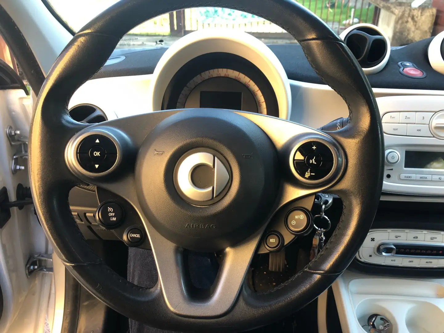 smart forFour 1.0 Passion 71cv Bianco - 2