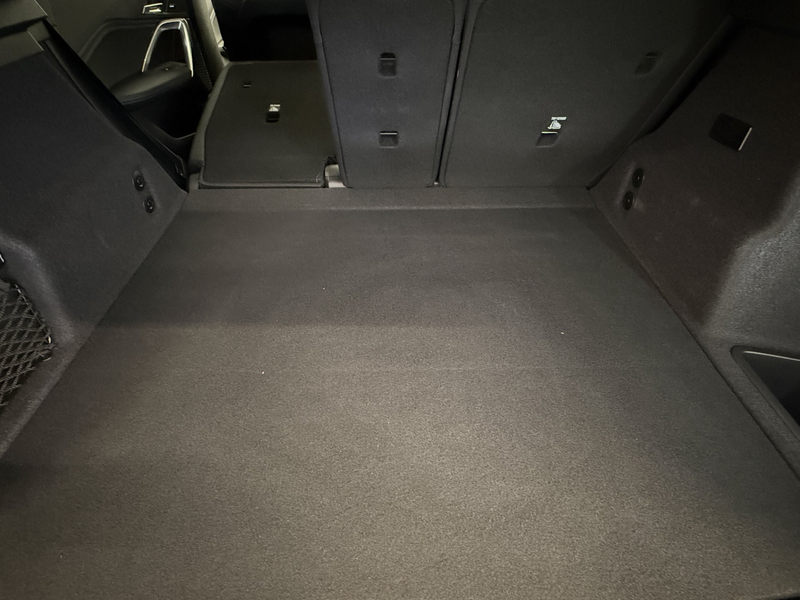 BMW X1 xDrive25e — photo 14