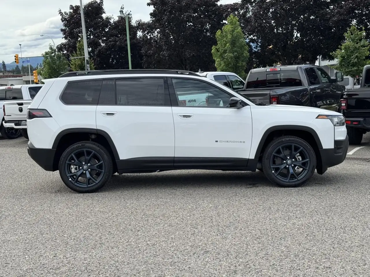 Jeep Cherokee photo Jeep Cherokee