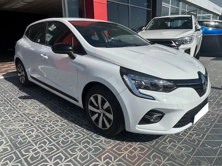 Renault Clio Zen Blue DCI (2021) 2023