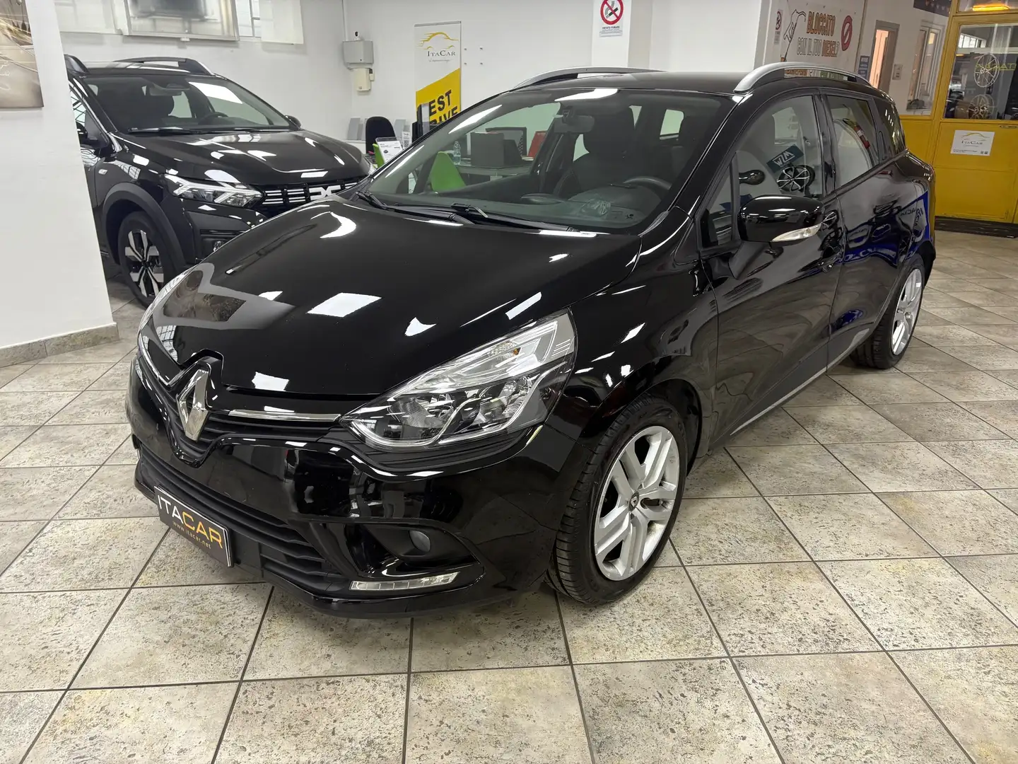 Renault Clio Sporter 1.5 dci energy Business 75cv Noir - 1