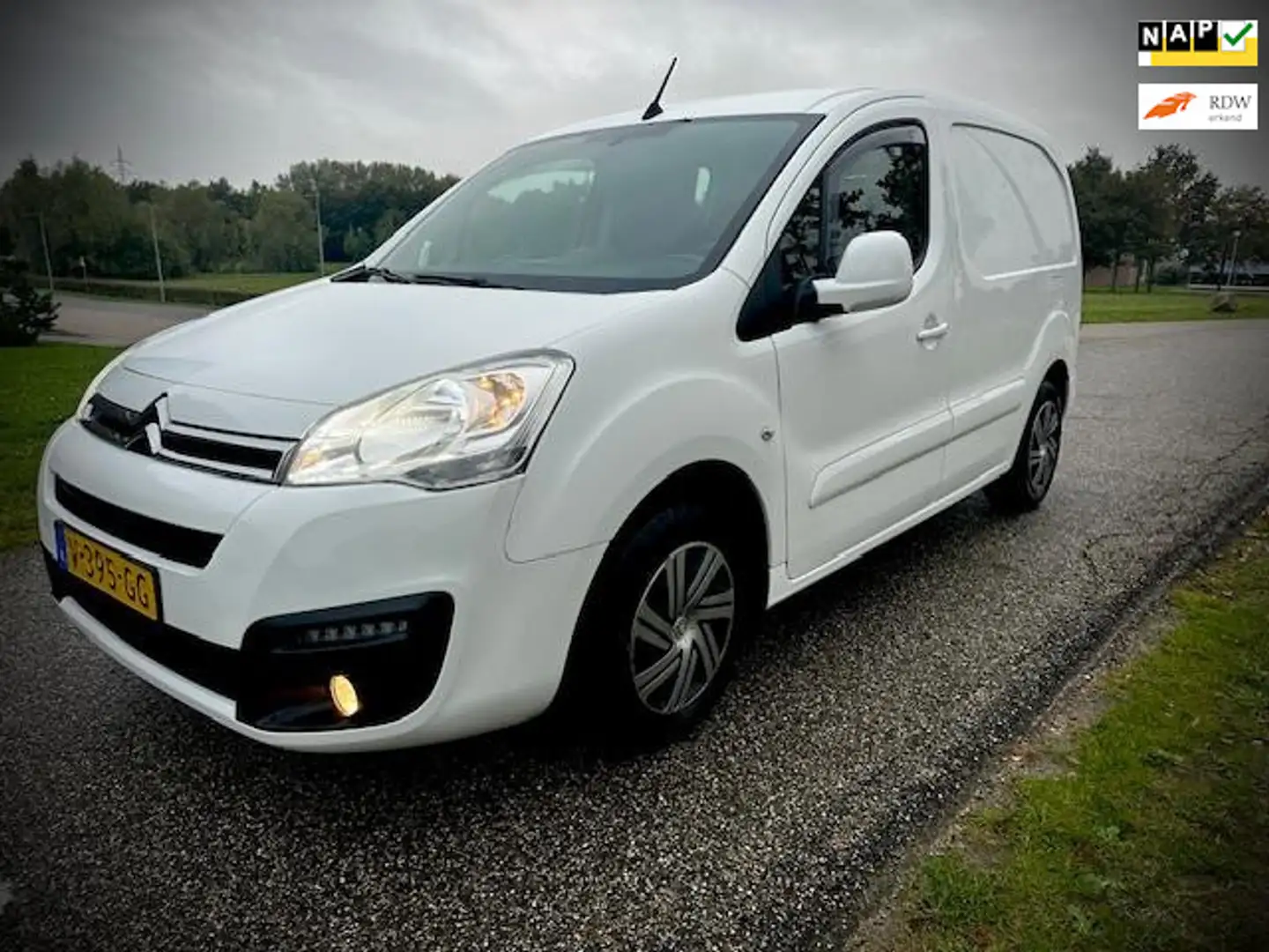 Citroen Berlingo 1.6 BlueHDI 100, AUTOMAAT, Business Economy S&S - 1