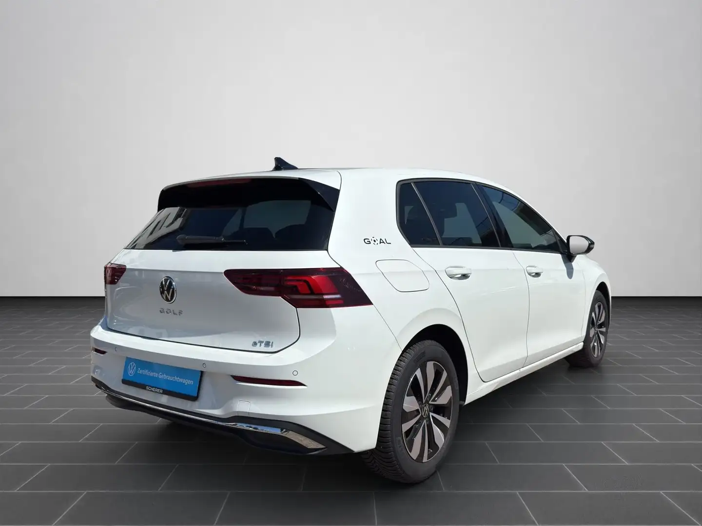 Volkswagen Golf VIII GOAL 1.5 eTSI DSG AHK NAVI LED PLUS ID Weiß - 2