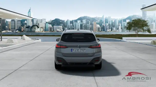 BMW 2 Series view 5
