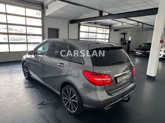 Mercedes-Benz B-Class view 10