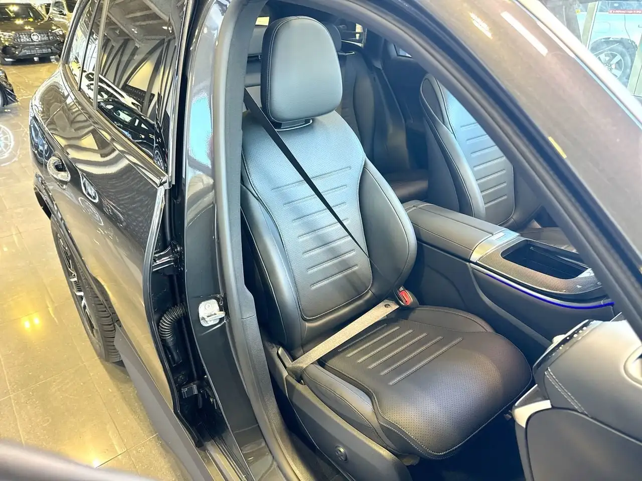 Mercedes-Benz GLC photo Mercedes-Benz GLC