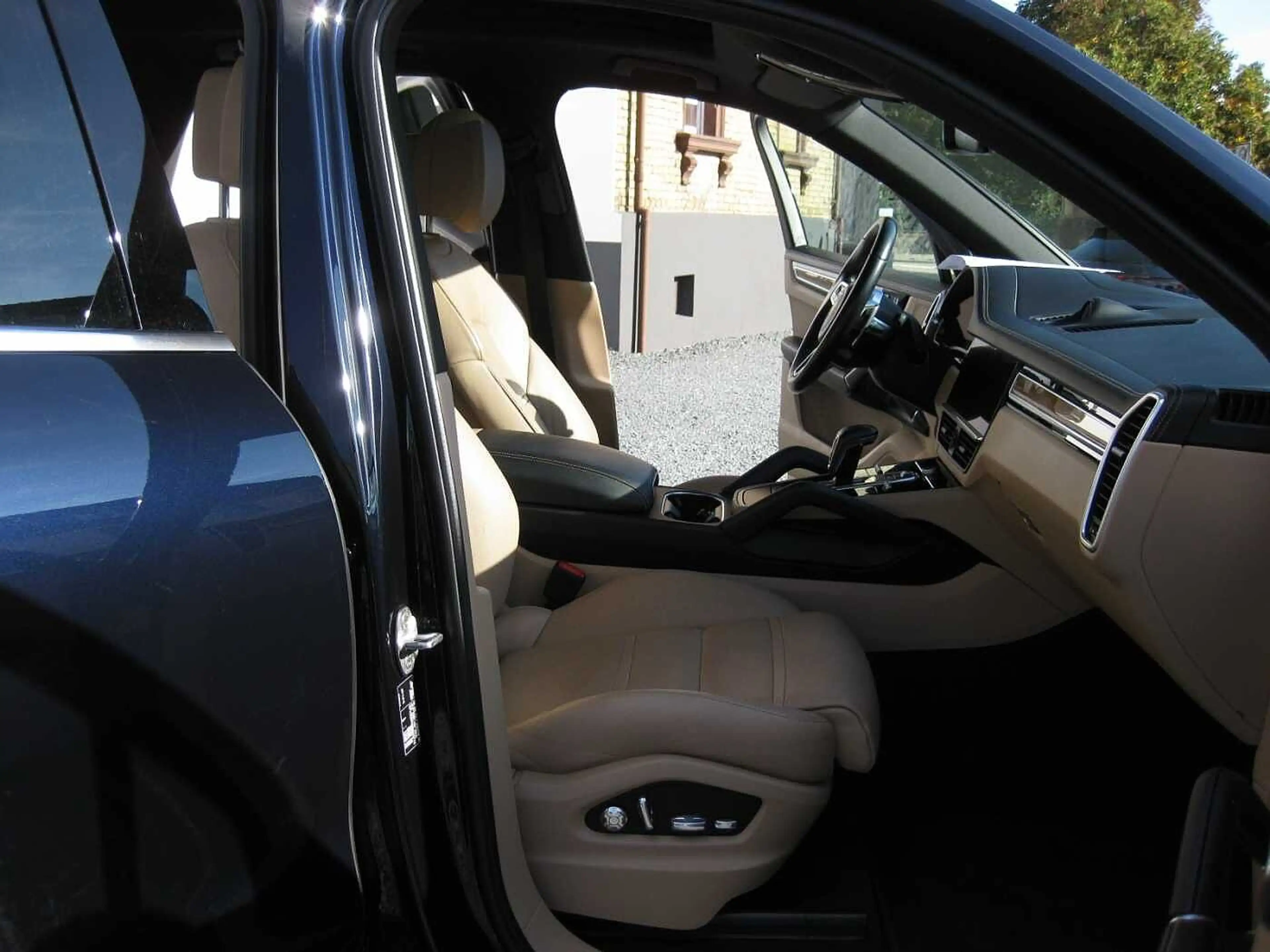 Porsche Cayenne E-Hybrid Po.Approved7-27dt.Fzg.1.HD Top Ausst. — photo 15