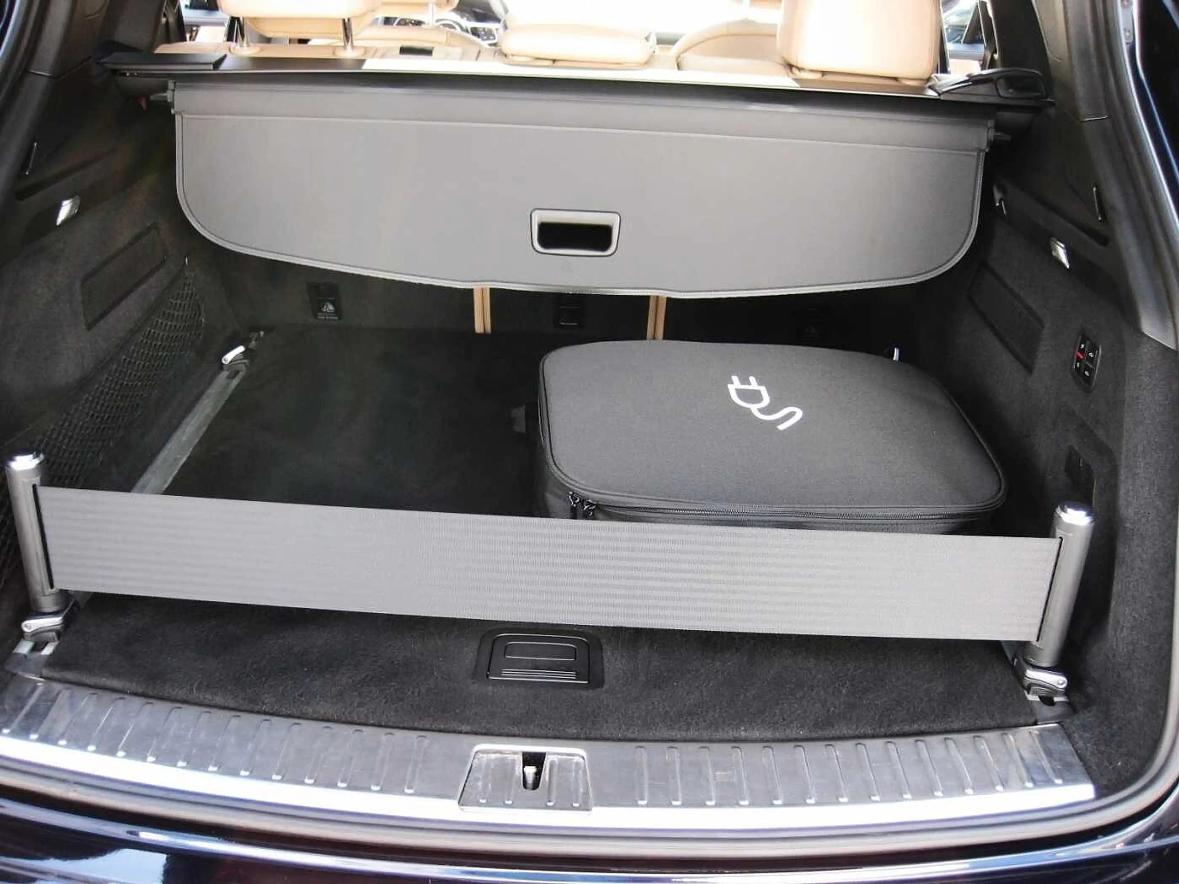 Porsche Cayenne E-Hybrid Po.Approved7-27dt.Fzg.1.HD Top Ausst. — photo 11