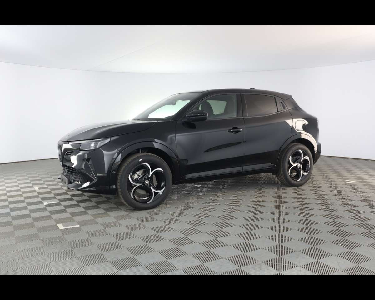 Alfa Romeo Junior 1.2 Hybrid ibrida