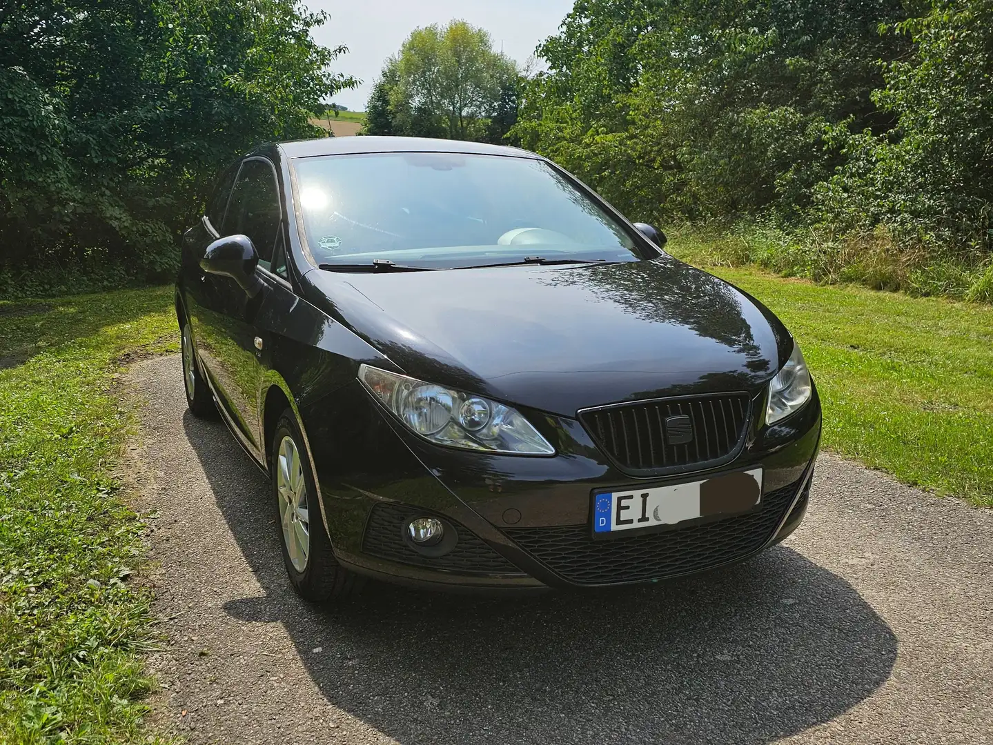 SEAT Ibiza Ibiza SC 1.2 TSI Copa Černá - 1