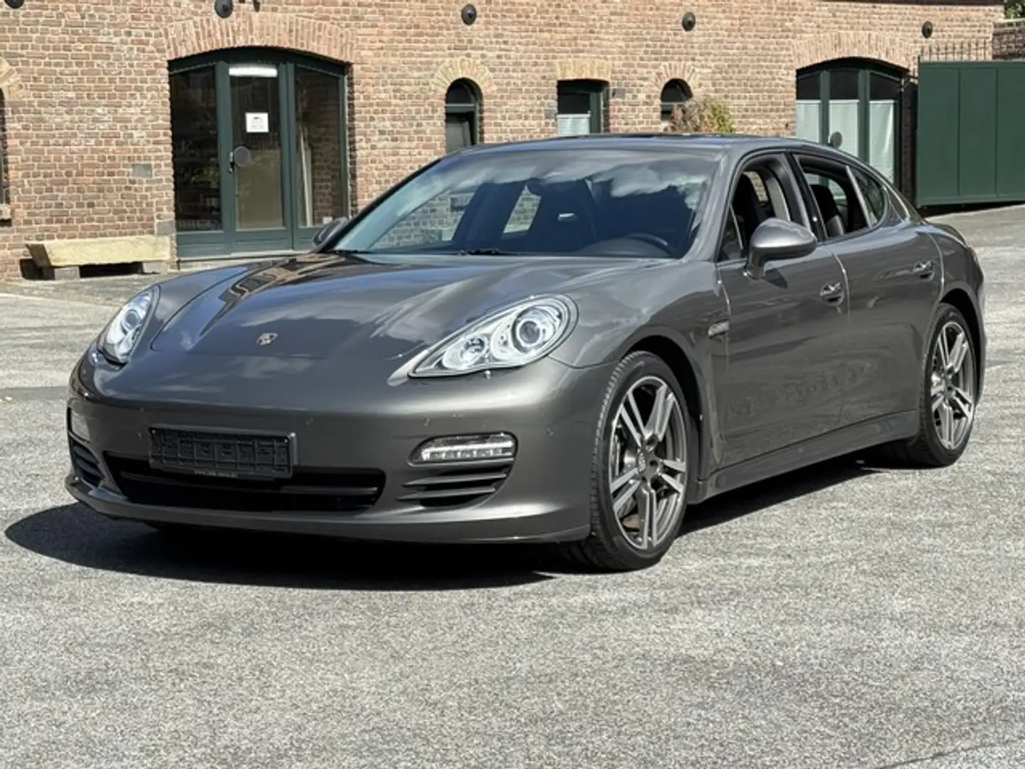 Porsche Panamera Diesel SCHIEBEDACH*PASM*20 TURBO RAD* Gris - 2