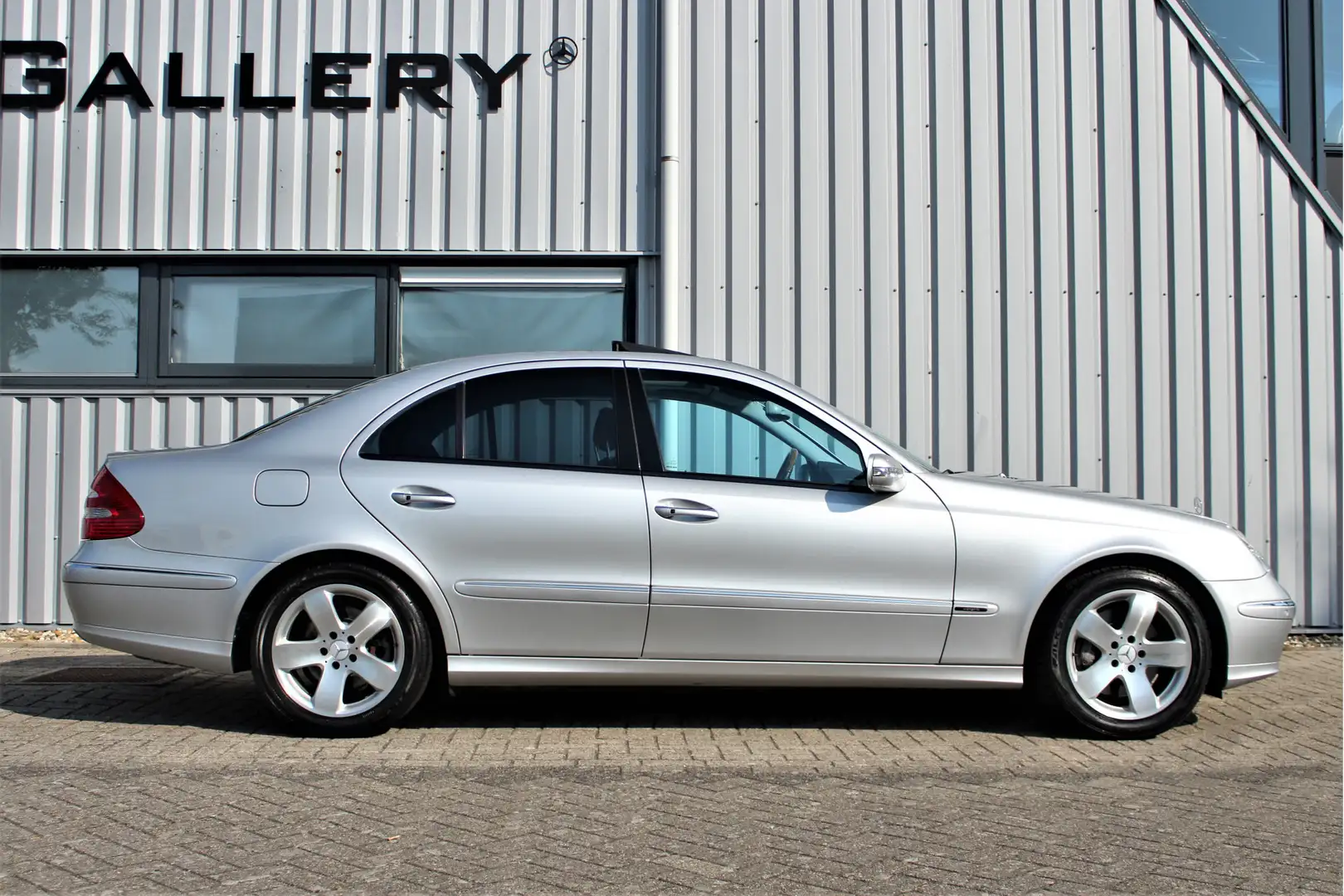 Mercedes-Benz E 500 E Avantgarde 7G-Tronic 41048km Argent - 2