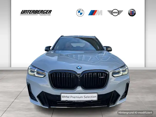 BMW X3 M view 2