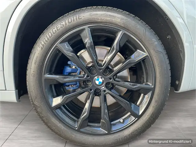 BMW X3 M view 6