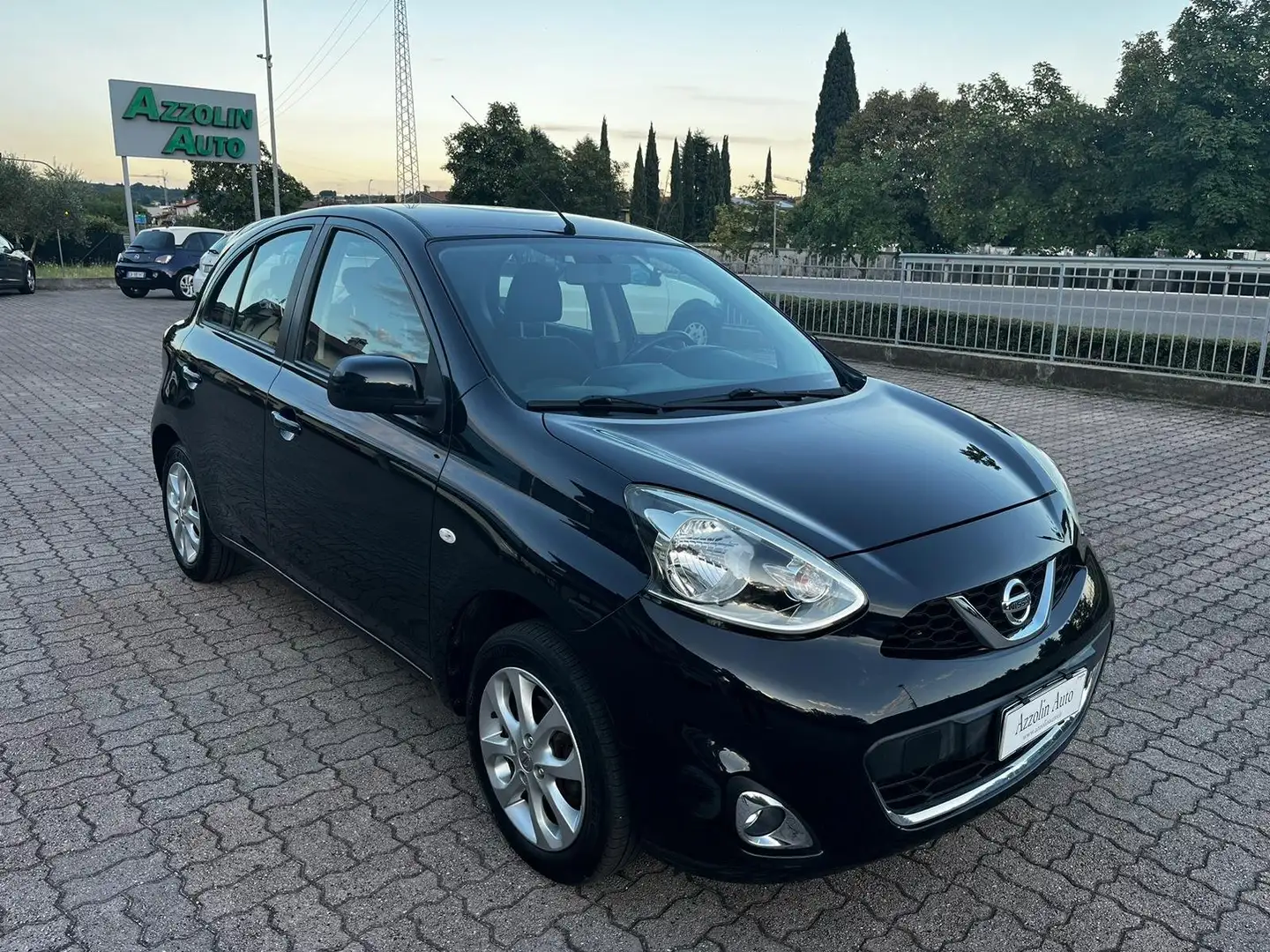 Nissan Micra 1.2 BENZINA SI A NEOPATENTATI Negru - 1