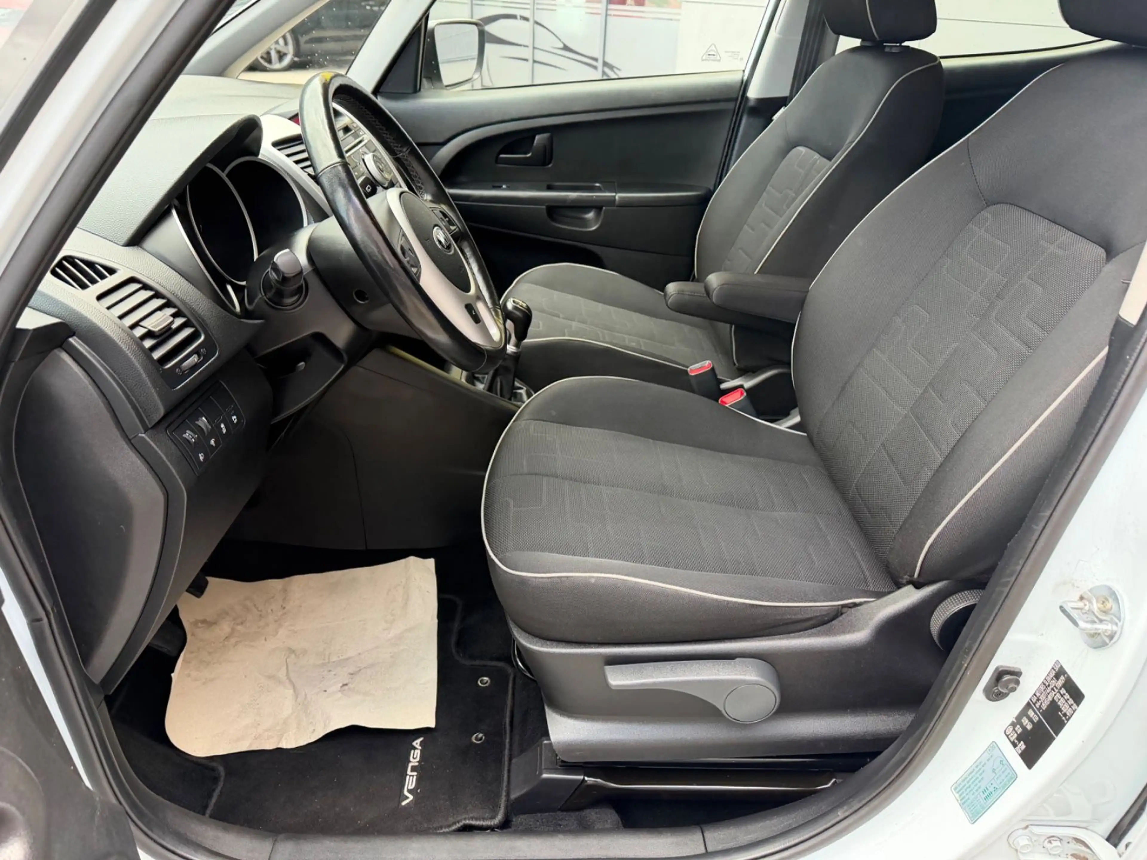 Kia Venga Dream Team KLIMA/SHZ/RADIO/CD — photo 12
