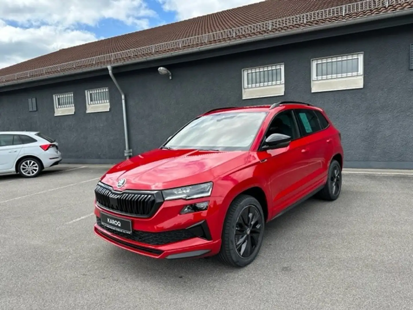 Skoda Karoq SPORTLINE GARANTIE+MATRIX+NAVIüSmartLink+LM+AMBIEN Rot - 2