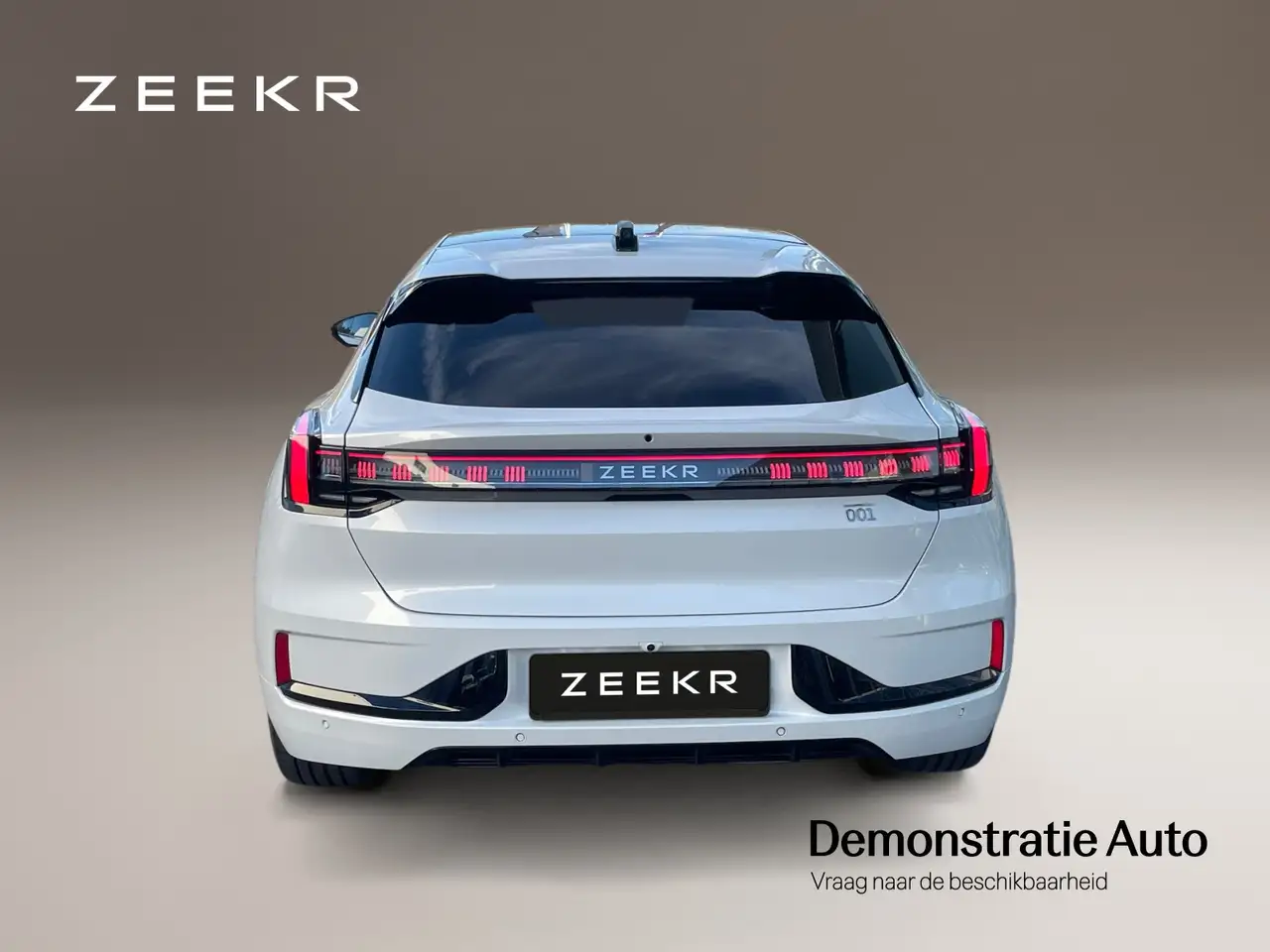 Zeekr 001 2025