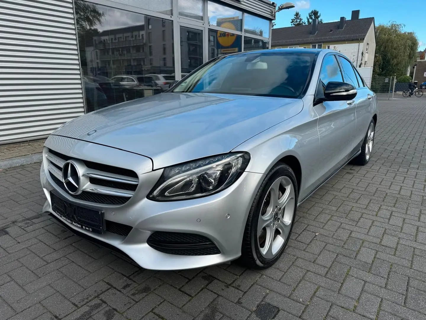 Mercedes-Benz C 250 C -Klasse Lim. C 250 BlueTec / d Silber - 1
