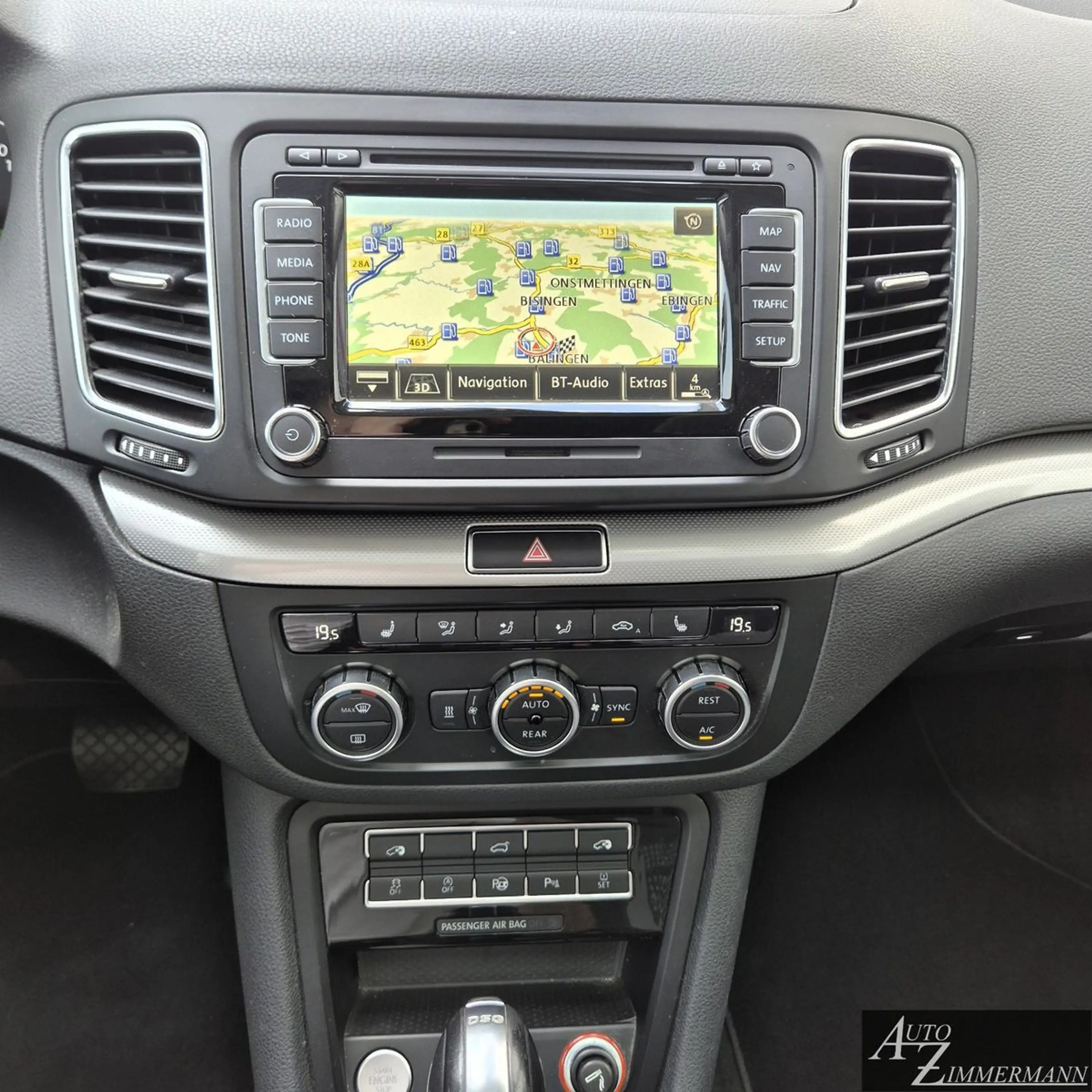 Volkswagen Sharan 2,0TDI DSG Navi*XEN*Standheiz*Kamera*AHK — photo 12