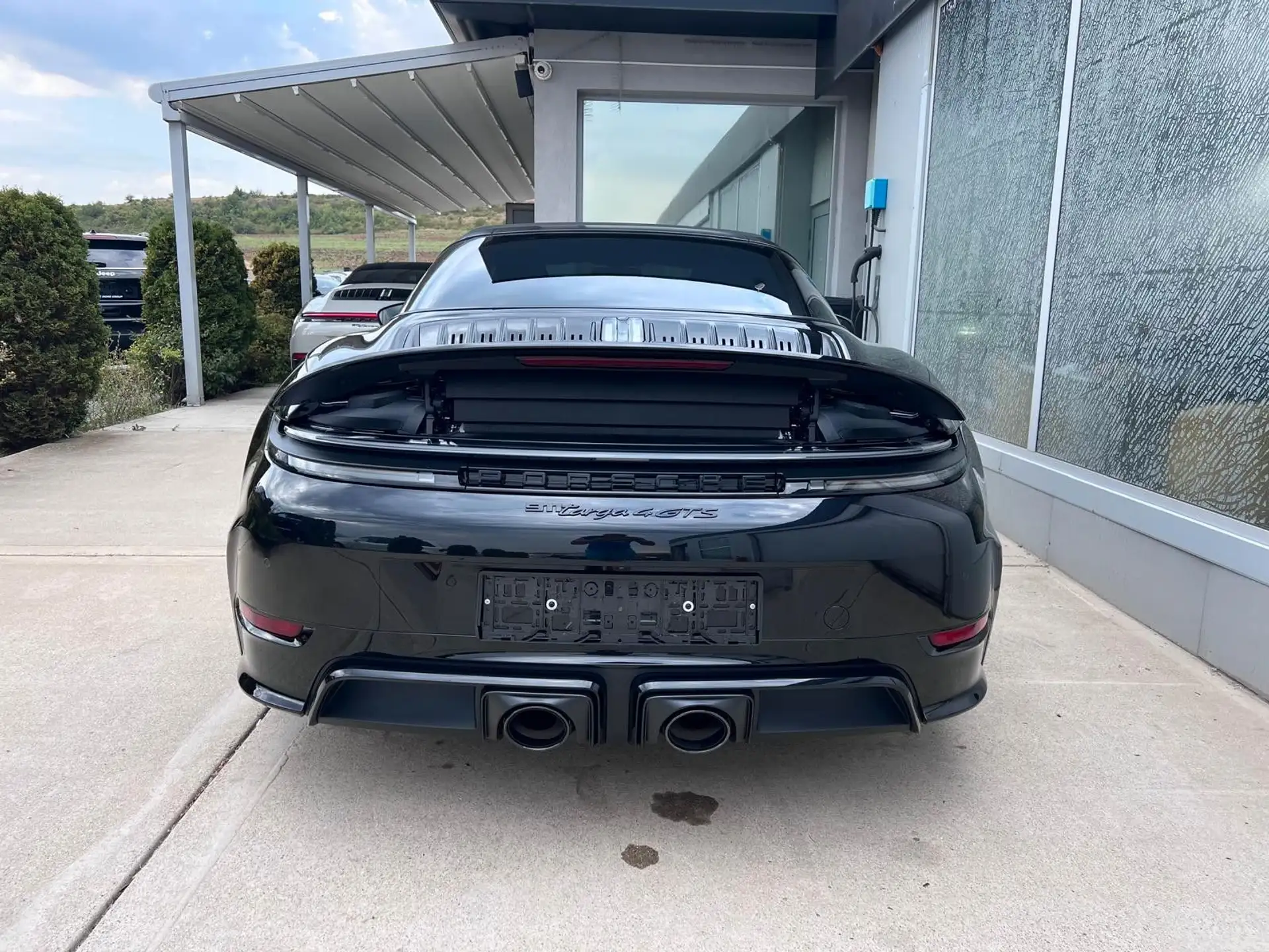 포르쉐 911 Carrera 4 GTS Cabriolet 2026 검정 사진 5