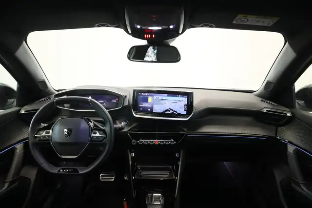 Peugeot E-2008 view 6