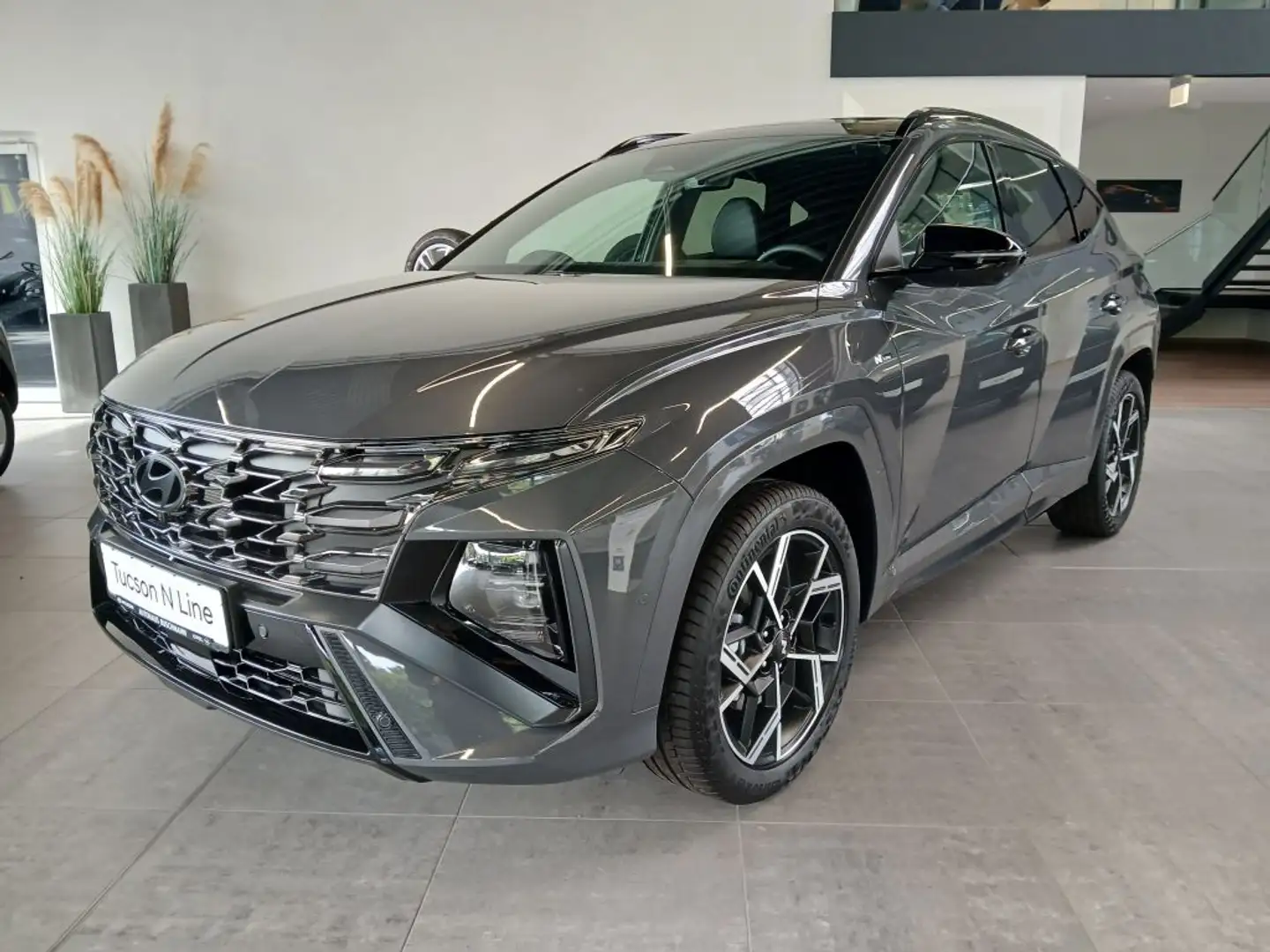 Hyundai TUCSON 1.6 T-GDi 2WD DCT N Line +VOLL+ Grau - 1