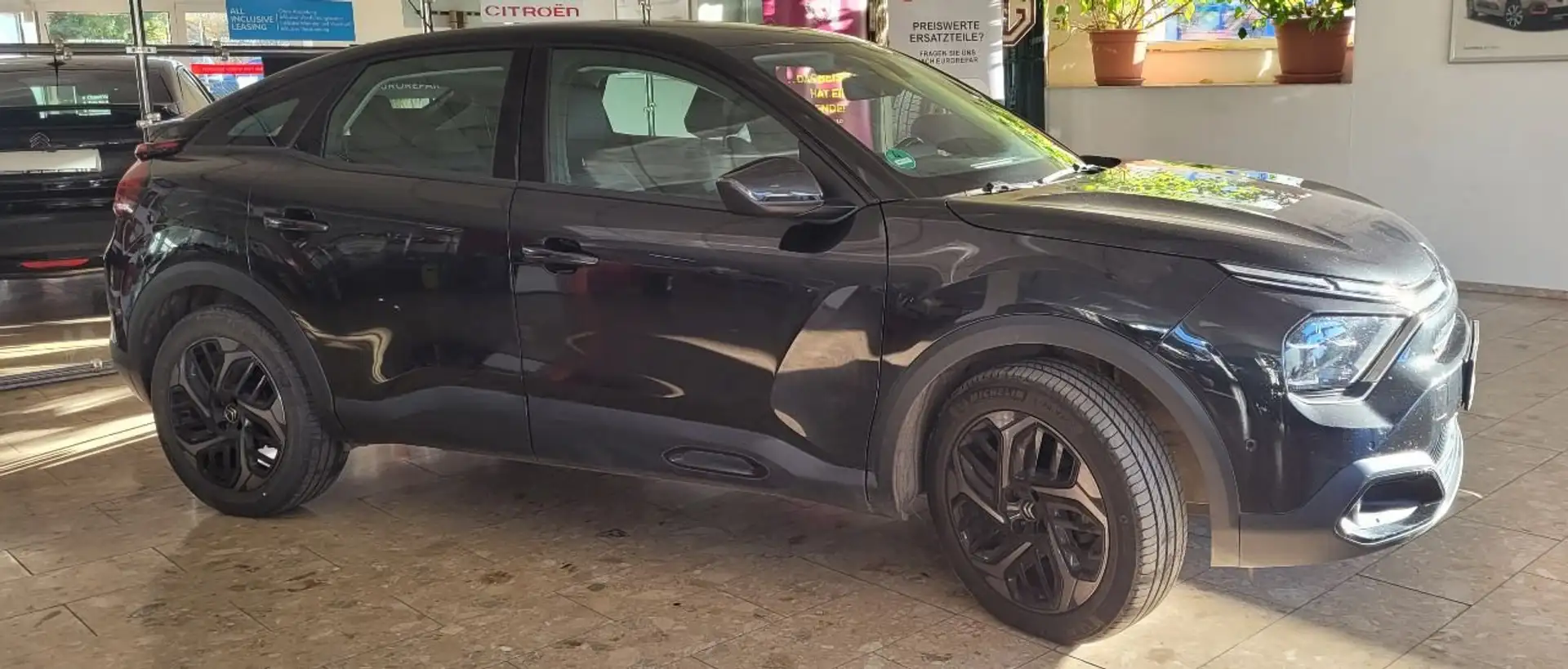 Citroen C4 Feel Pack Schwarz - 1