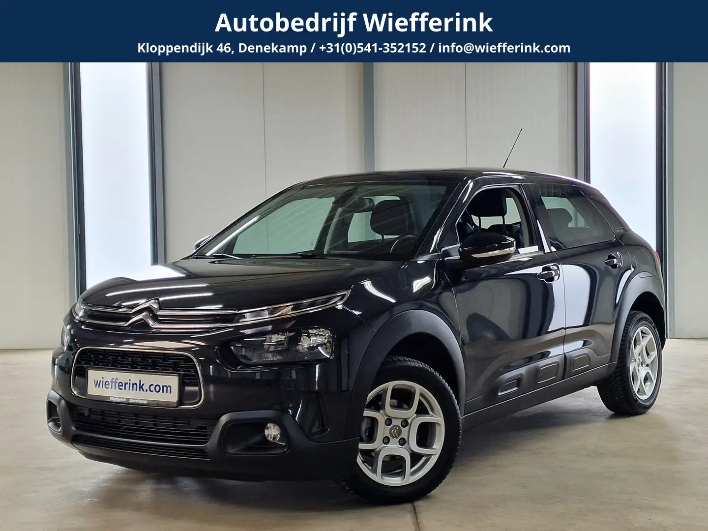 Citroen C4 Cactus 1.2 PureTech Feel | Ecc | Trekhaak | Zwart - 1