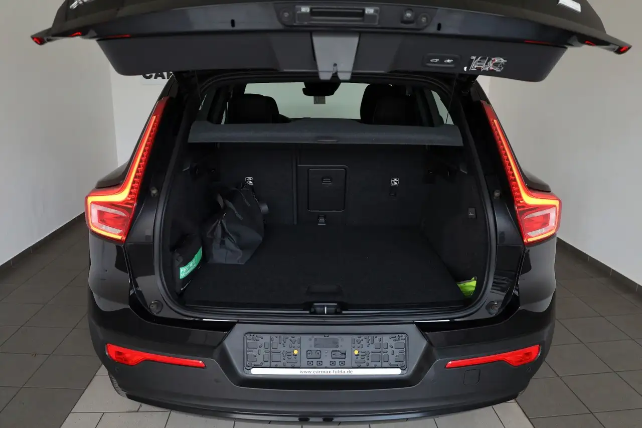 Volvo XC40 R Design T.Leder,Navi,LED,Kamera,Apple CarP, миниатюра 23