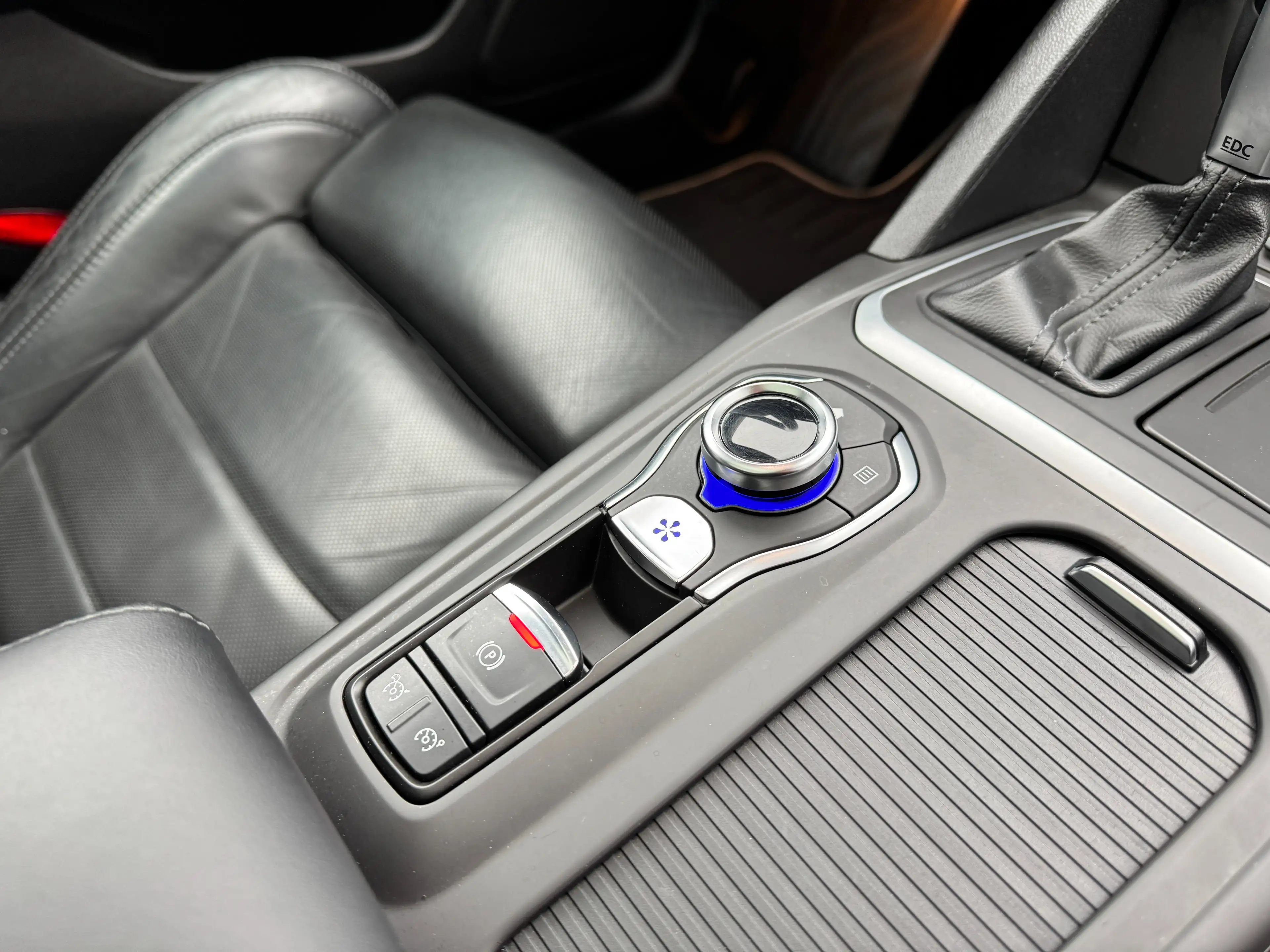 Renault Talisman Initiale Paris — photo 9